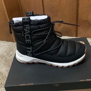 The North Face Women's ThermoBall Lace Up Waterproof